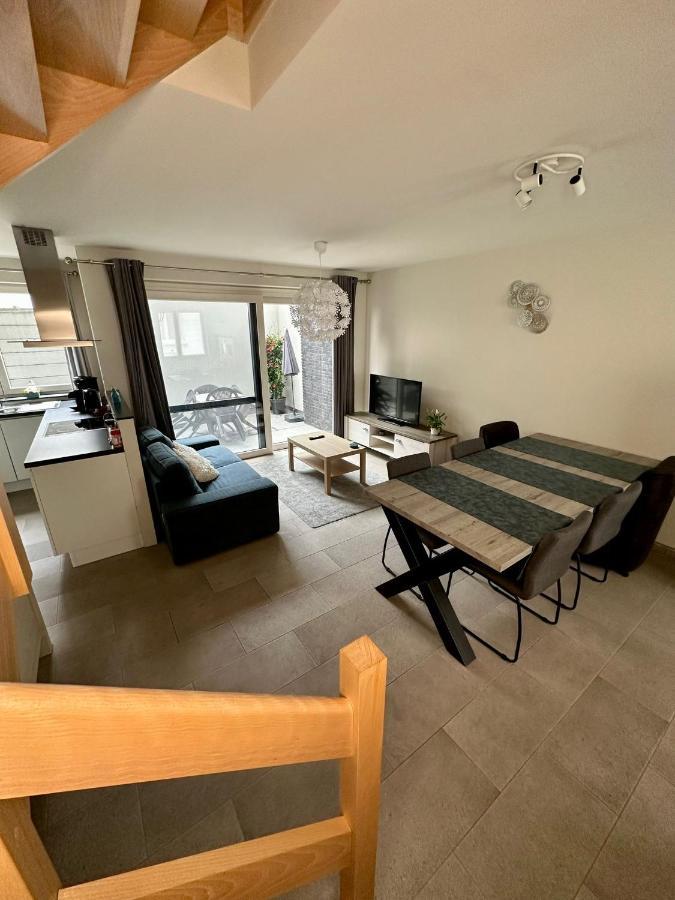 Apartments James Ensor Остенде Екстериор снимка